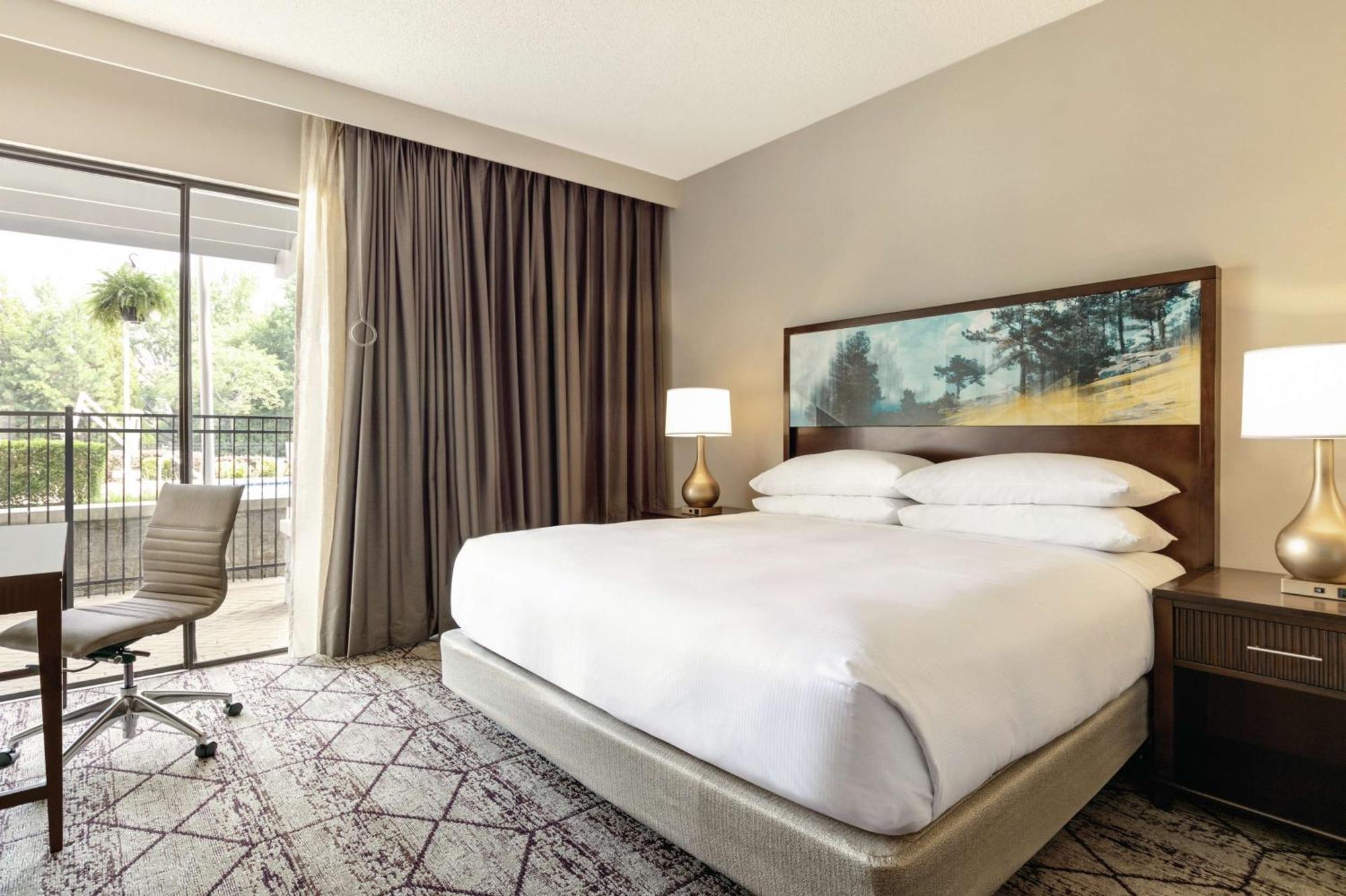 Doubletree By Hilton Atlanta Northeast/Northlake Tucker Exterior photo