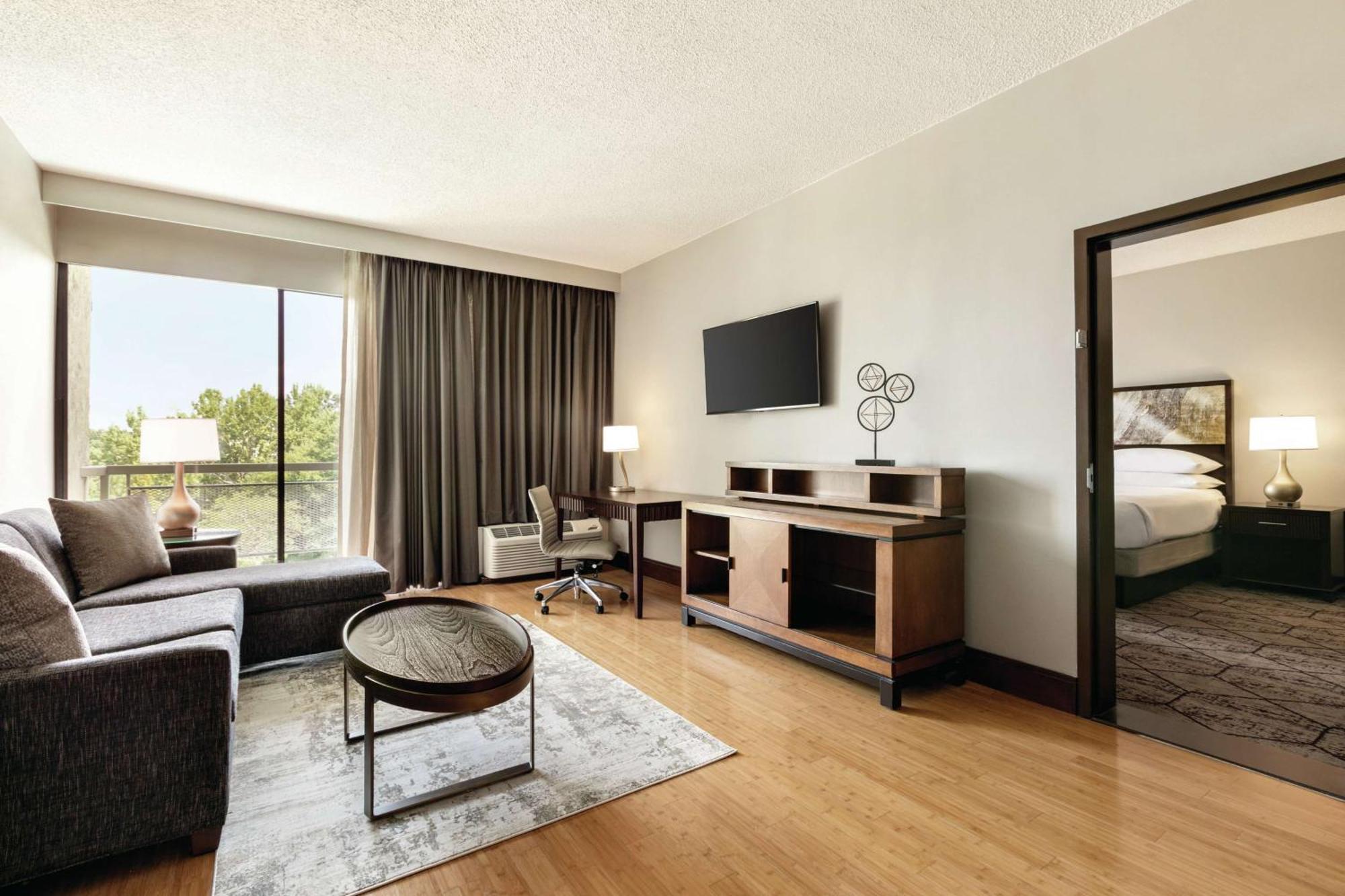 Doubletree By Hilton Atlanta Northeast/Northlake Tucker Exterior photo