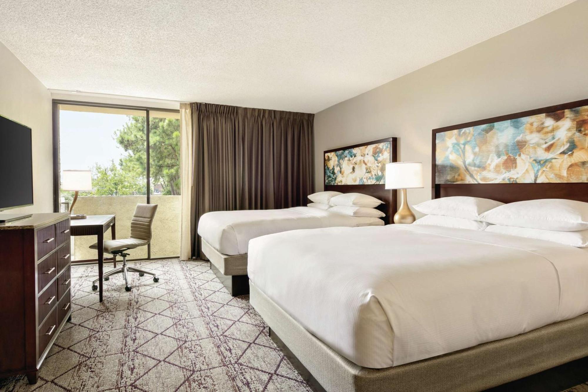 Doubletree By Hilton Atlanta Northeast/Northlake Tucker Exterior photo
