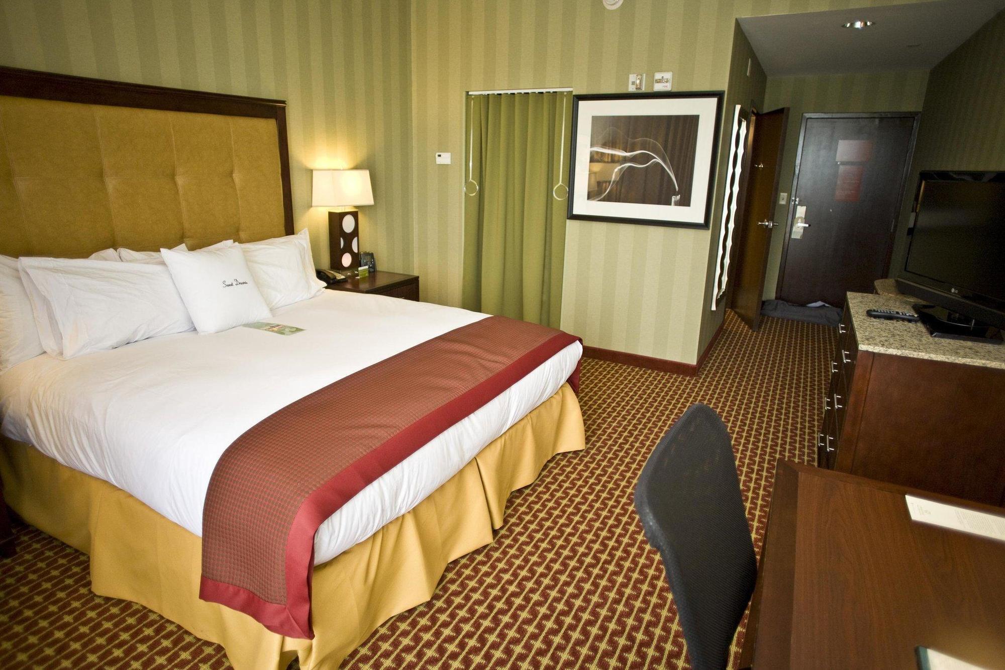 Doubletree By Hilton Atlanta Northeast/Northlake Tucker Exterior photo