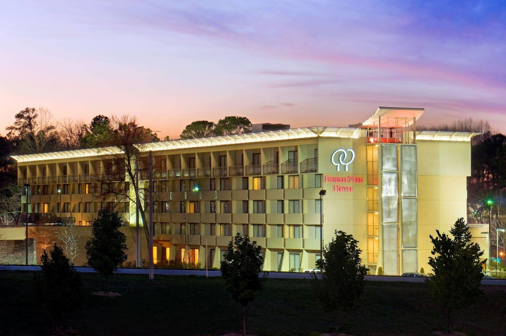 Doubletree By Hilton Atlanta Northeast/Northlake Tucker Exterior photo