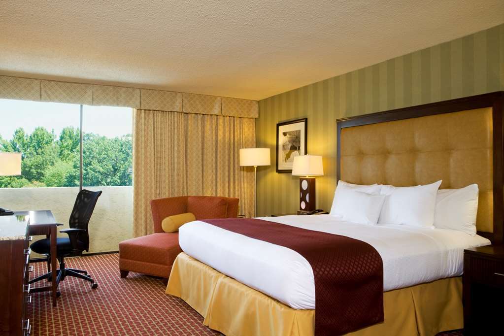 Doubletree By Hilton Atlanta Northeast/Northlake Tucker Room photo